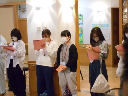 交流ホールで質疑応答