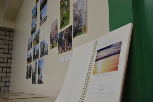 学生支援課で「写真部」の作品を展示