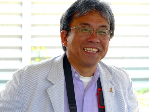 作中の施設長のモデルとなった三浦辰也さん
