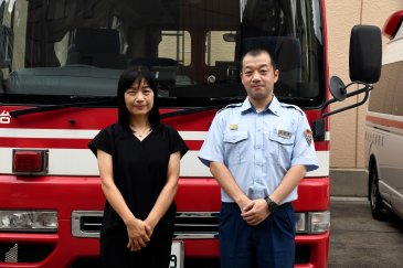 桑原真弓先生(左) と齋藤さん