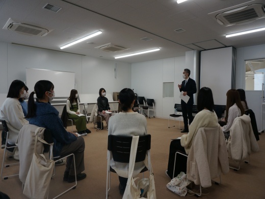 座談会の様子