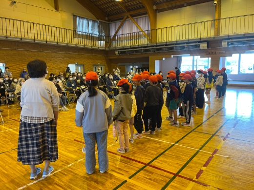 閉会式では参加した小学生の皆さんから感想の言葉をいただきました