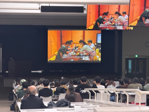 映画「ただいま、つなかん」の上映をしました