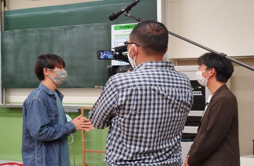 「閖上復興まつり」に出展する学生サークル『ふぁみりあ』が取材されました。